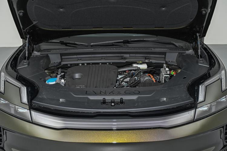 Lynk & Co 08 EM-P - фото 15