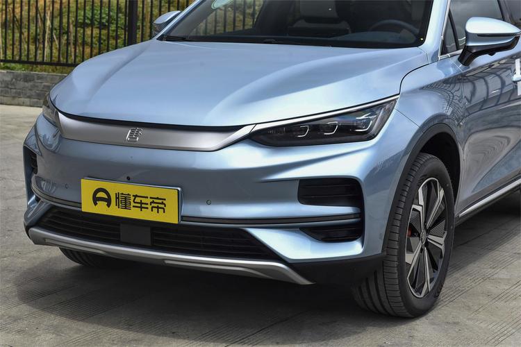 BYD Tang EV - фото 9