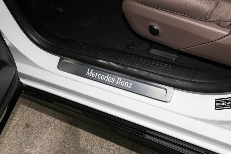 Mercedes-Benz EQE - фото 50