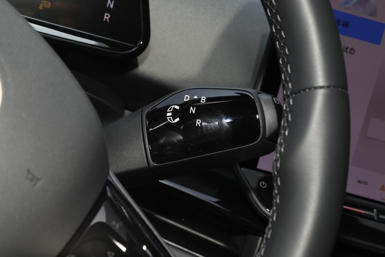 Volkswagen ID.UNYX - фото 17