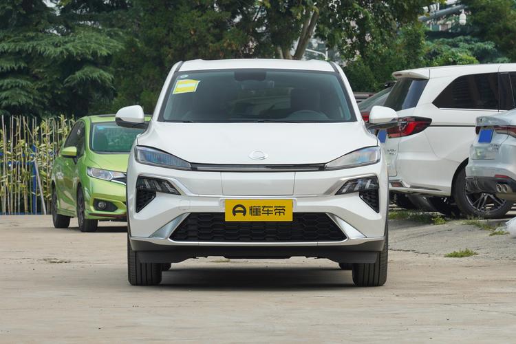 Honda M-NV - фото 2