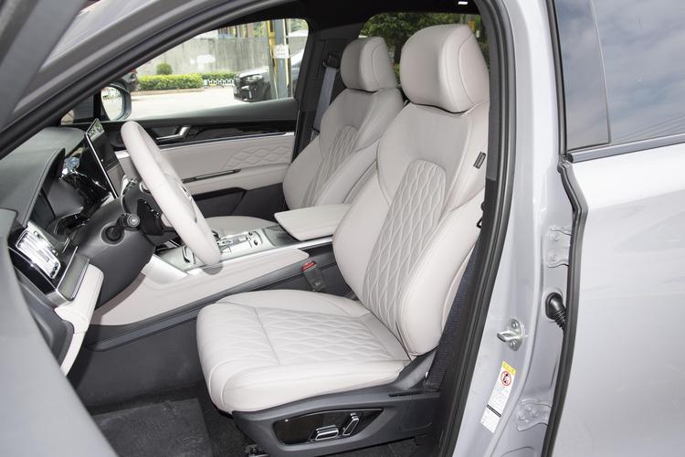 BYD Tang DM - фото 25