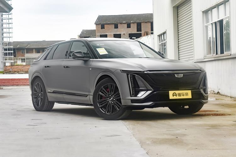 Cadillac Lyriq - фото 3