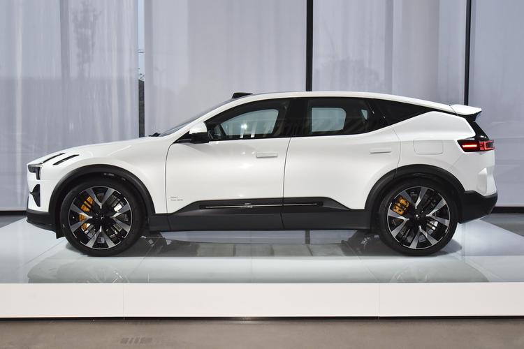 Polestar 3 - фото 4