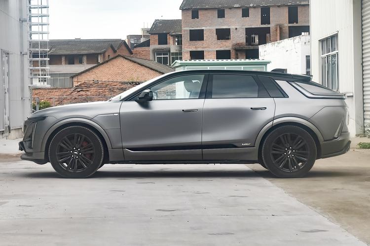 Cadillac Lyriq - фото 4