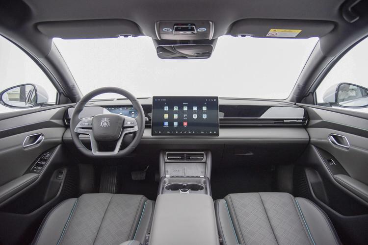BYD Qin L EV - фото 13
