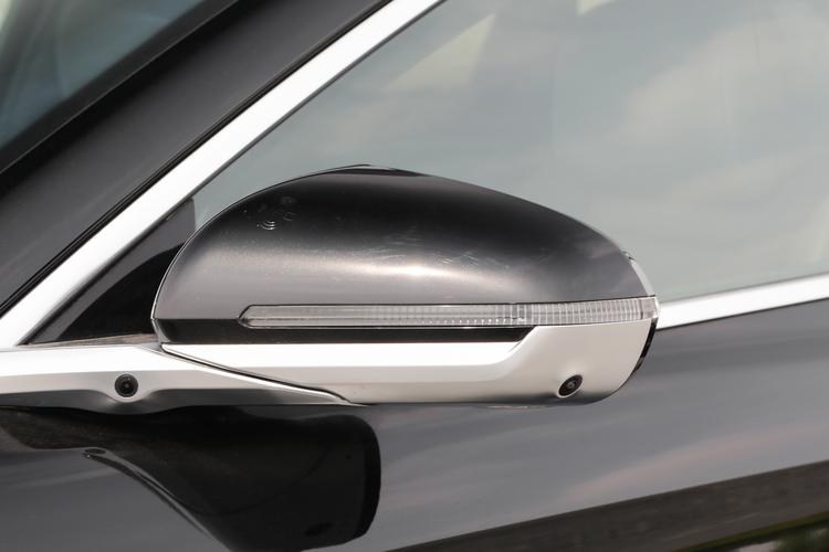 BYD Han EV - фото 10