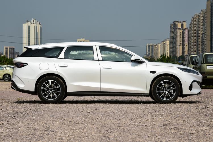 BYD Seal 06 DM Wagon - фото 8
