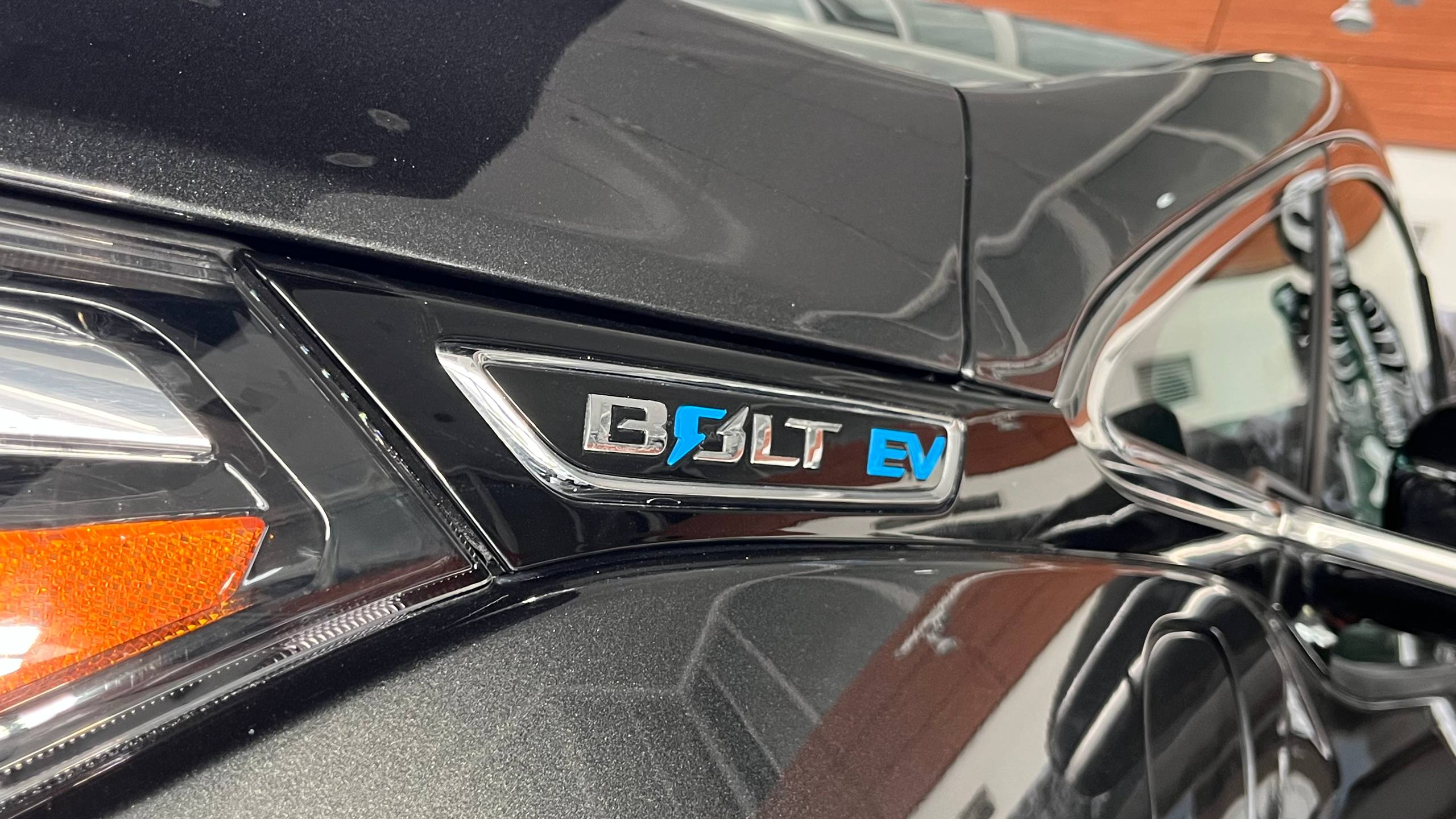Chevrolet Bolt Ev - фото 9