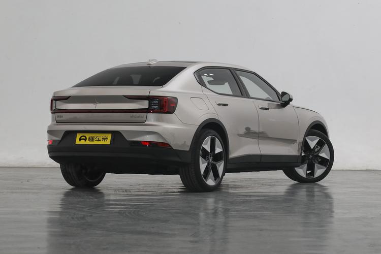 Polestar 2 - фото 7