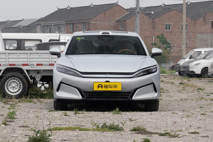 BYD Han L EV - фото 2