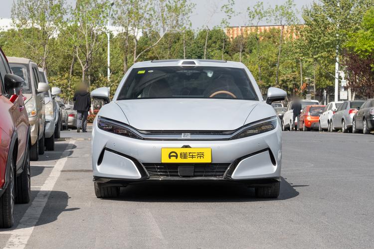 BYD Han L DM - фото 2