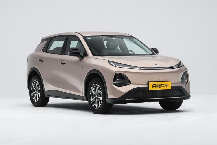 Changan Qiyuan Q05 - фото 3