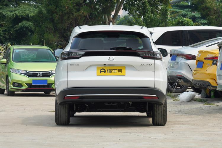Honda M-NV - фото 6