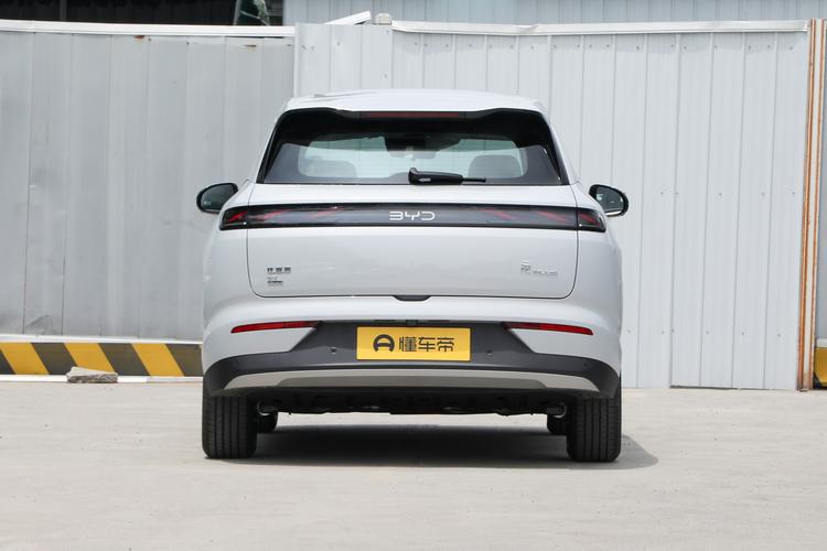BYD Yuan PLUS - фото 6