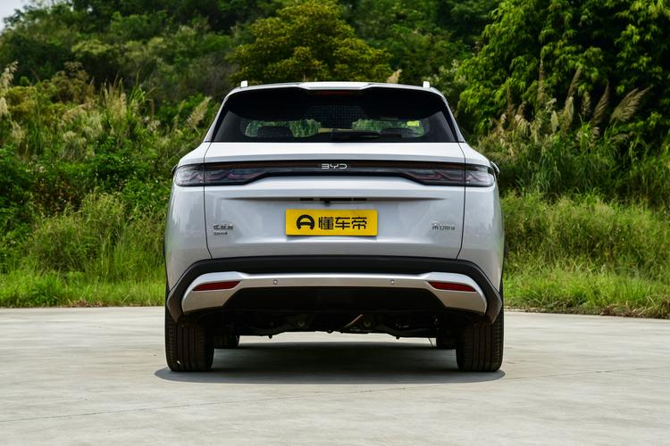 BYD Song Ultra DM - фото 6