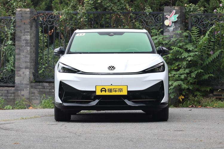 Volkswagen ID.UNYX - фото 2
