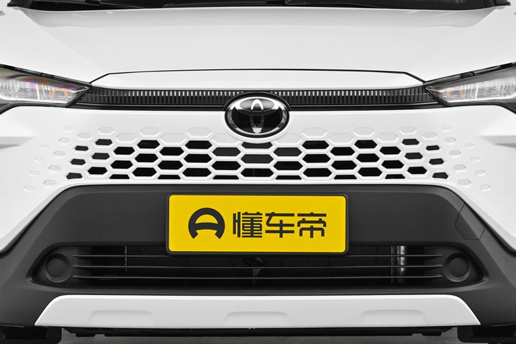 Toyota Corolla Cross - фото 10
