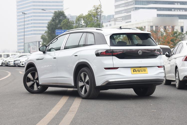 Volkswagen ID.6 X - фото 5
