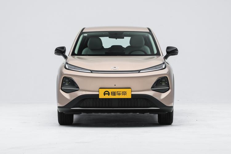 Changan Qiyuan Q05 - фото 2