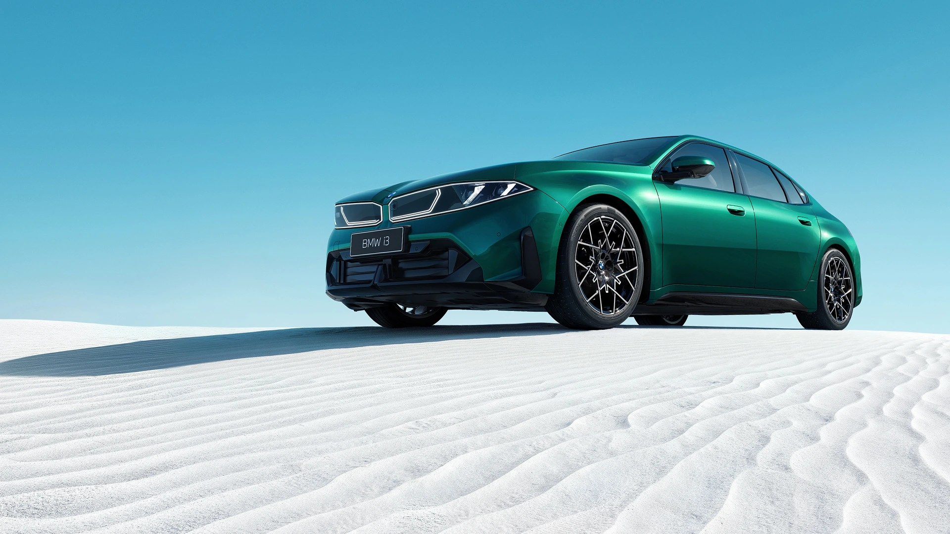Асистент BMW AI і розваги