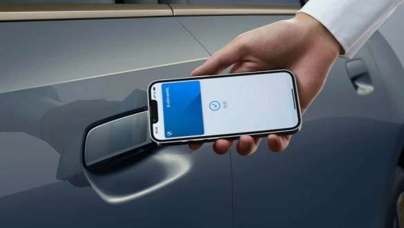 Цифровий ключ BMW