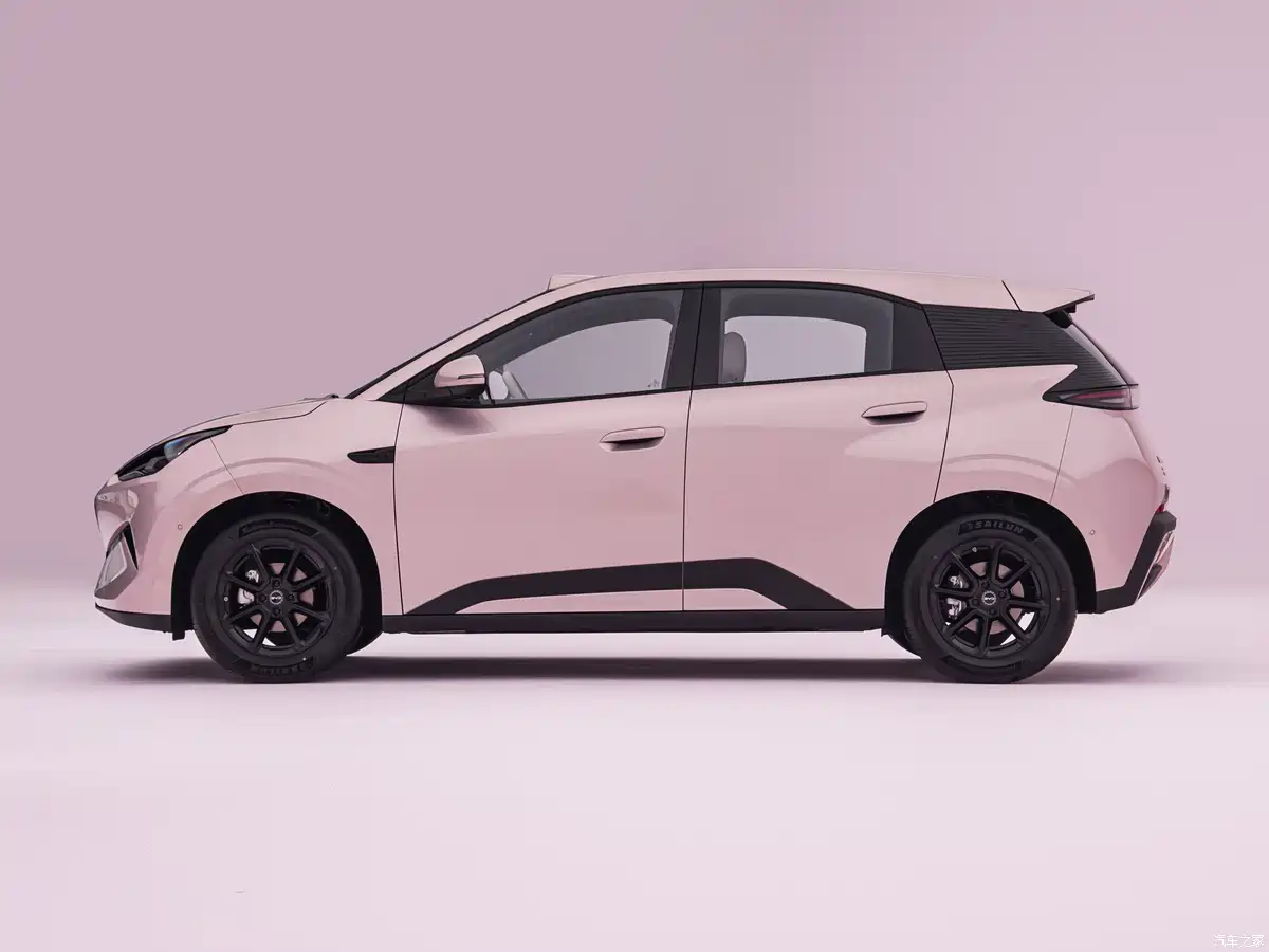 Дизайн нового BYD Seagull: «крила чайки» та лідар на даху