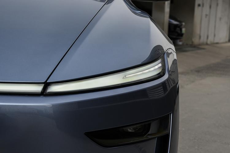Tesla Model Y - фото 9