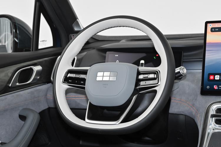 Geely M7 - фото 16