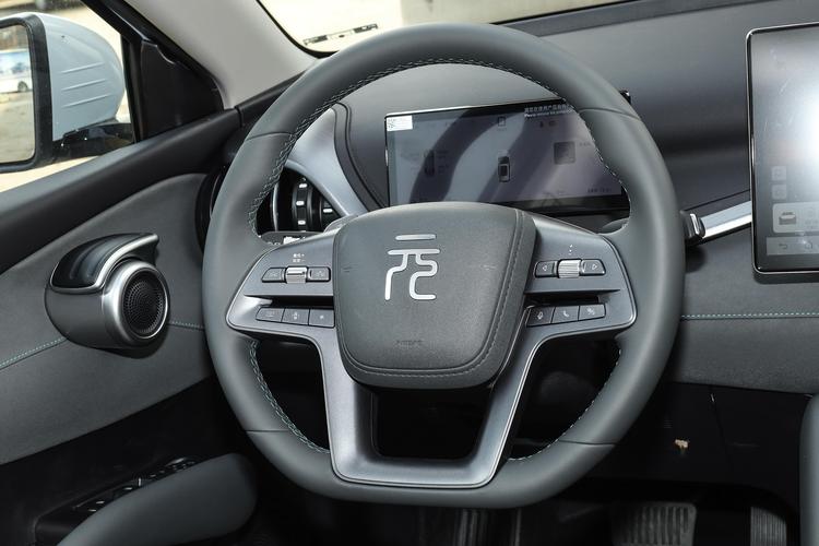 BYD Yuan PLUS - фото 17