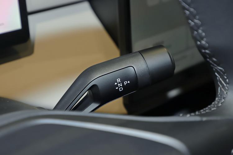 Volvo XC70 - фото 22