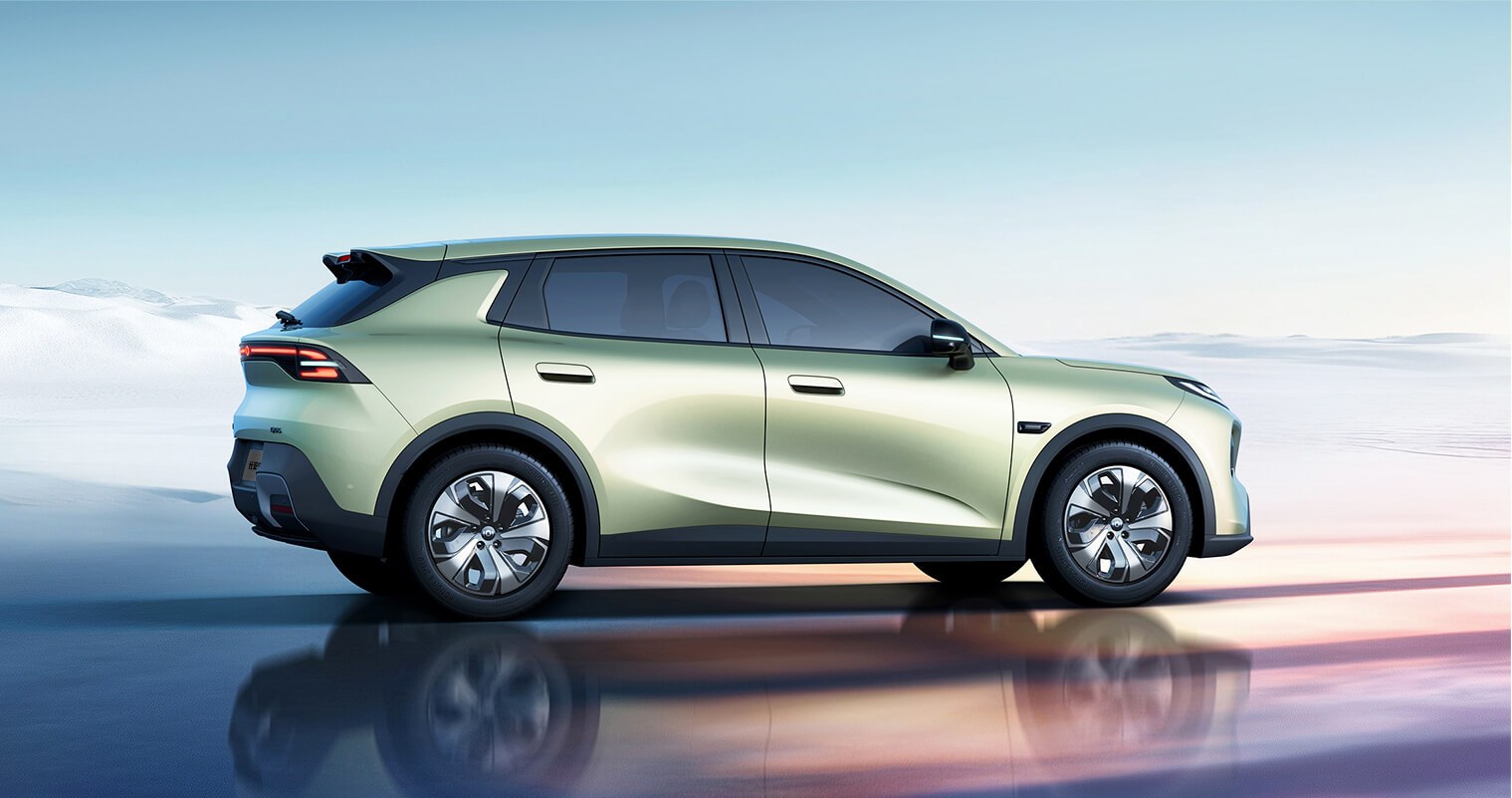 Changan Qiyuan Q05 — компактний електричний кросовер