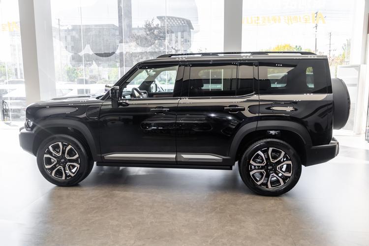 Geely Galaxy Battleship 700 - фото 4