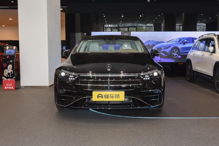 Mercedes-Benz EQS - фото 2