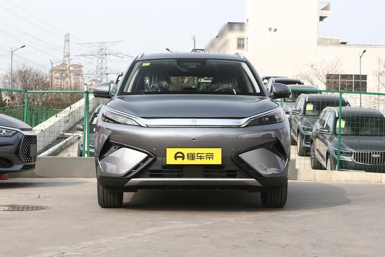 BYD Yuan PLUS - фото 3