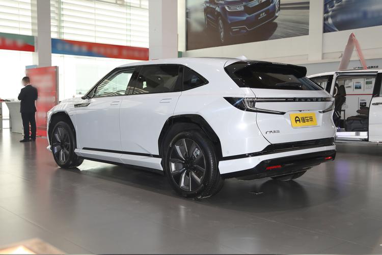 Honda P7 - фото 4