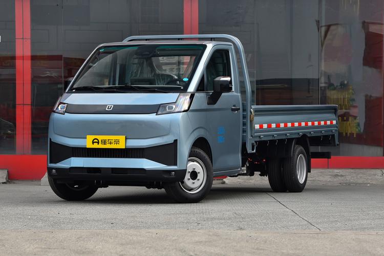 Geely Farizon Xingzhi F3E