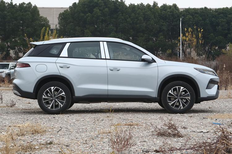 BYD Song Pro DM - фото 8