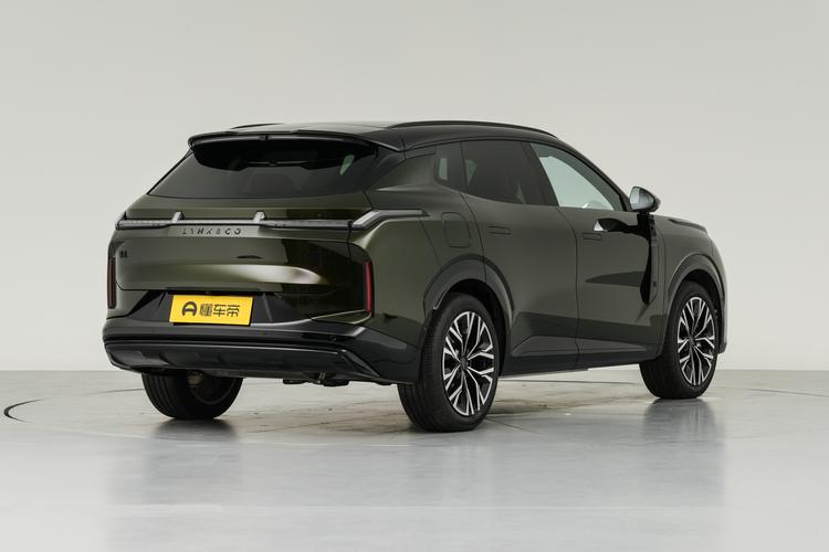 Lynk & Co 08 EM-P - фото 7