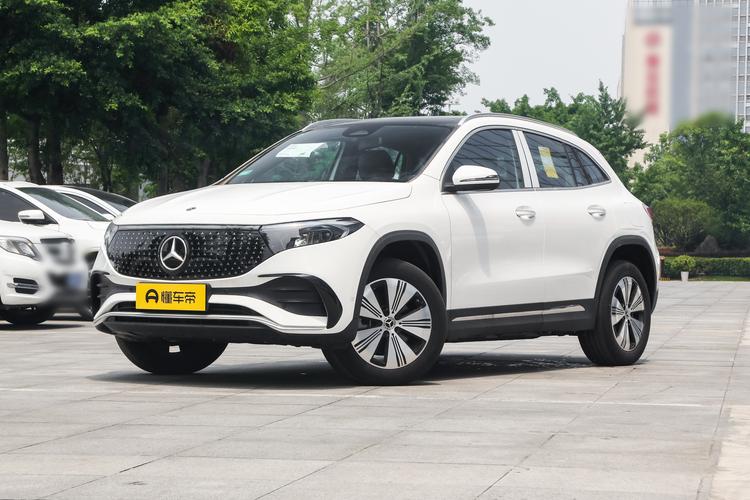 Mercedes-Benz EQA - фото 1