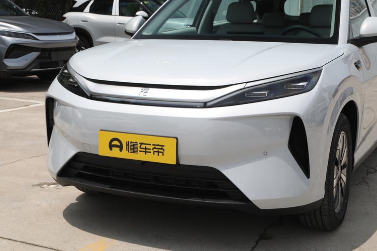 BYD Yuan PLUS - фото 9