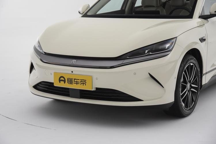 BYD Qin L EV - фото 9