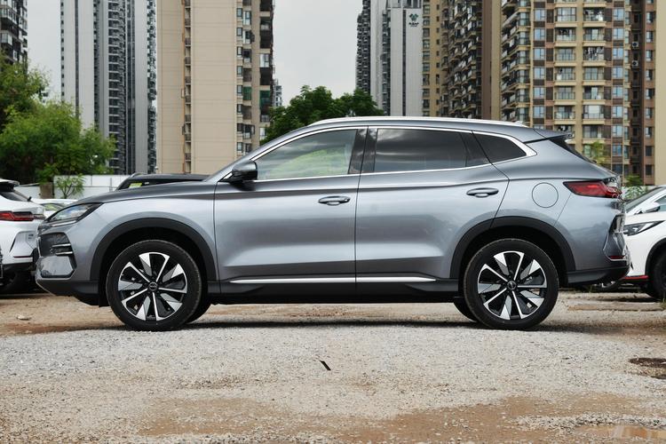 BYD Song PLUS EV - фото 4