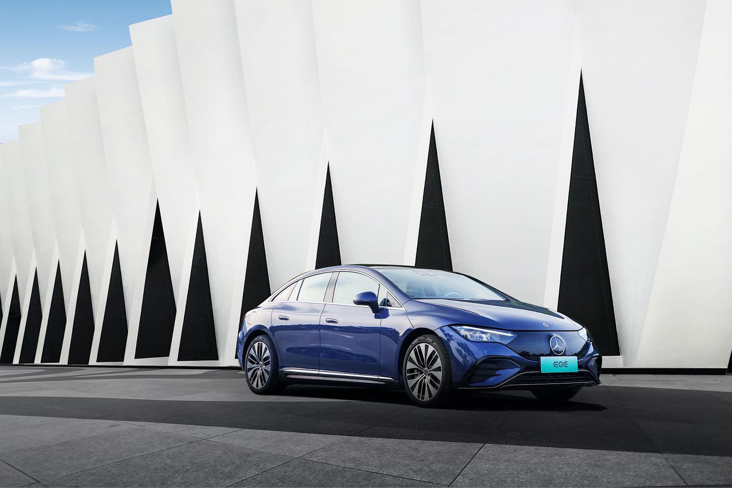 Mercedes-Benz EQE