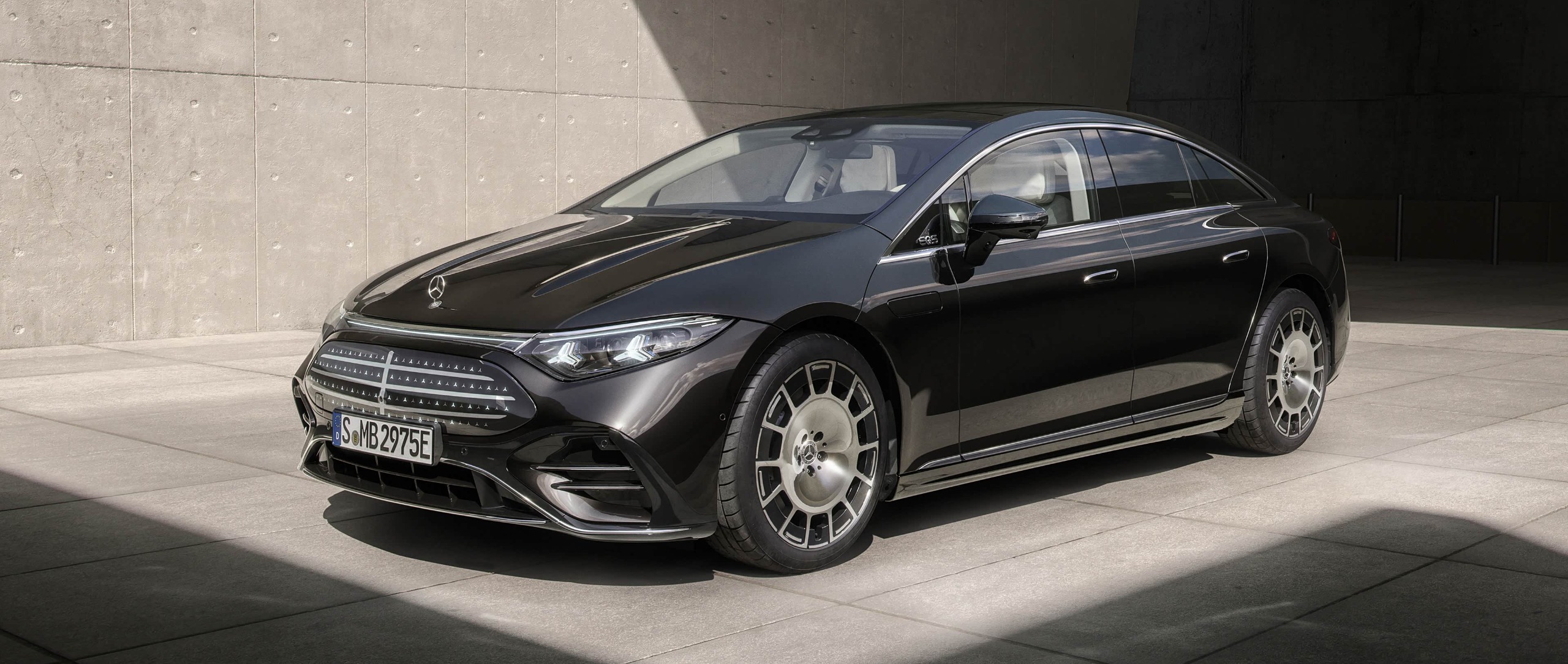 Mercedes-Benz EQS