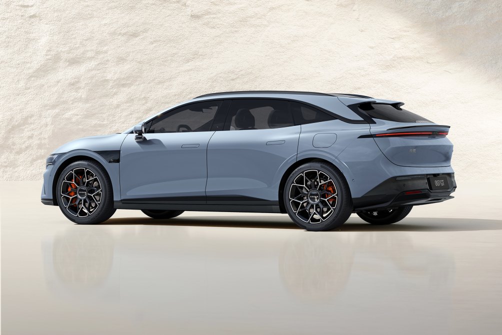 Дизайн і габарити ZEEKR 007GT